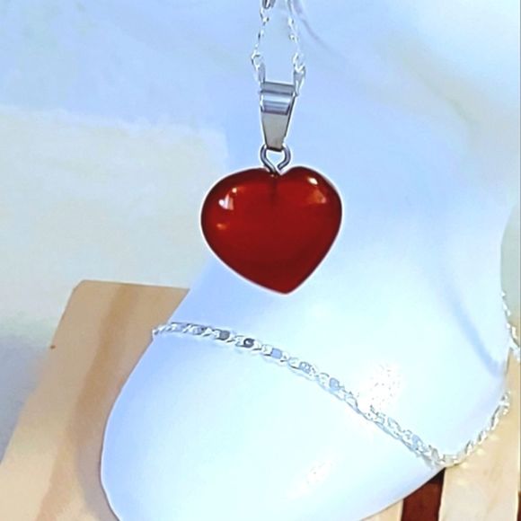 Hand Crafted Jewelry - Natural carnelian stone HEART PENDANT SILVER PLATED CHAIN NECKLACE